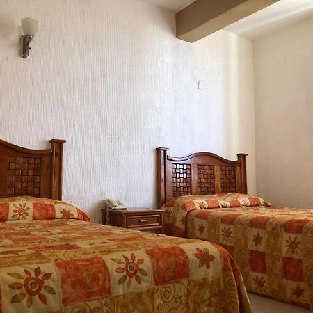 Hotel Sol Del Pacifico Lázaro Cárdenas Extérieur photo